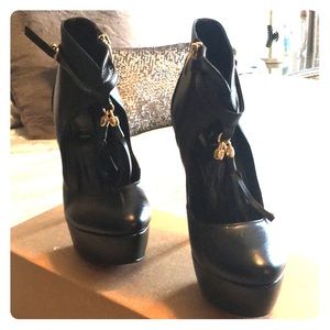 Made in Italy  black pumps genuine leather